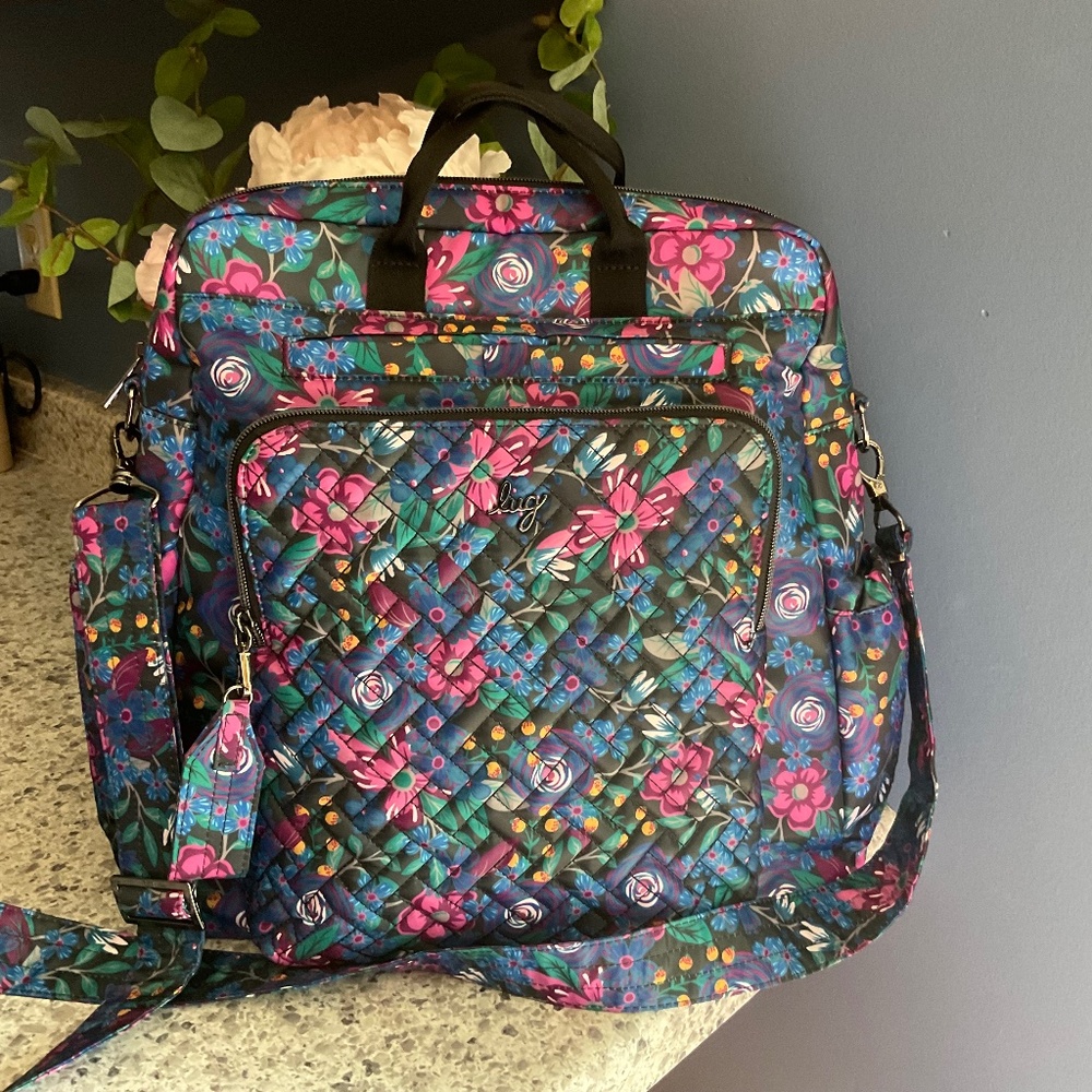 Lug Sonata  in Whimsey Black -  Like New BONUS MATCHING PIECE ADDED!!!